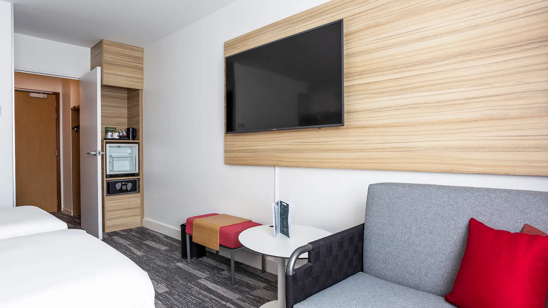 Novotel Annecy Centre 4*,  France