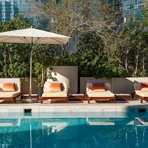 https://me-dubai-33337.dubaihotelsoffers.com