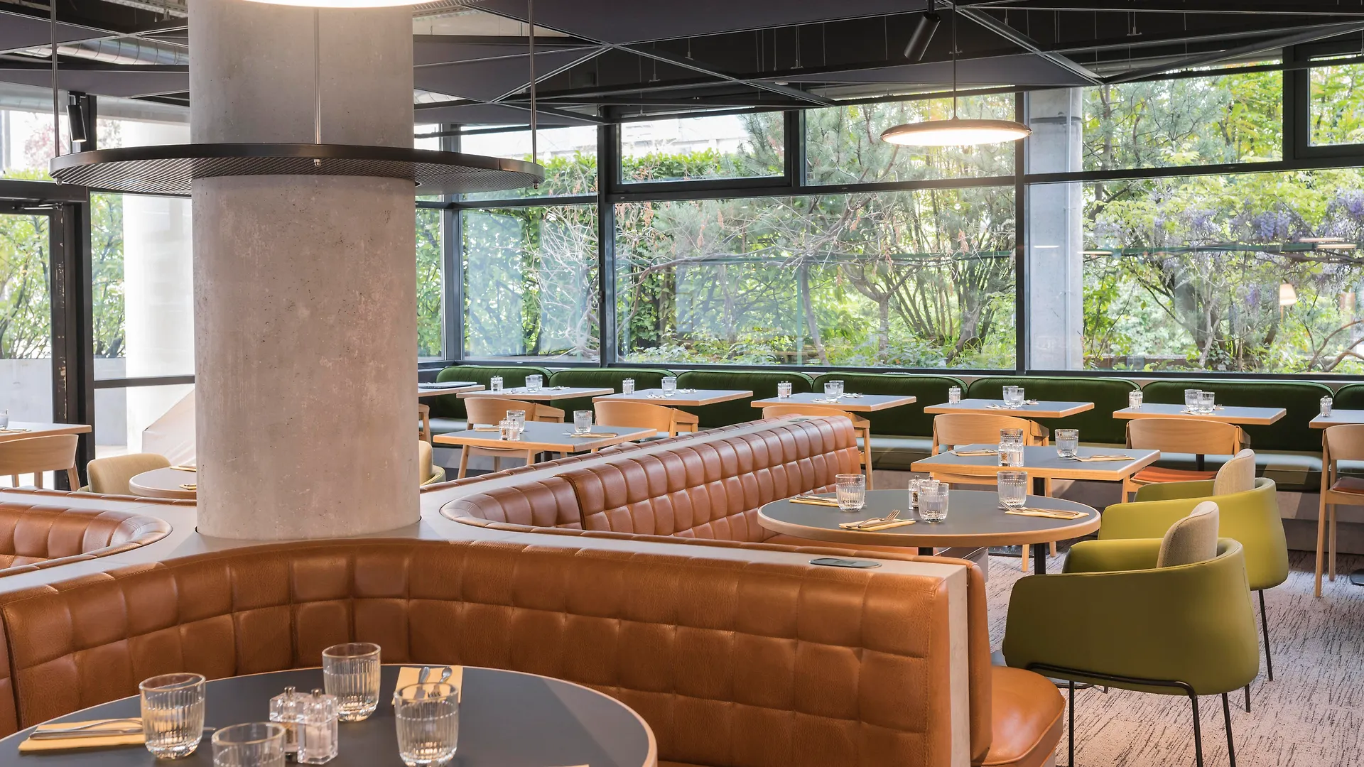 Novotel Annecy Centre 4*,  Frankreich